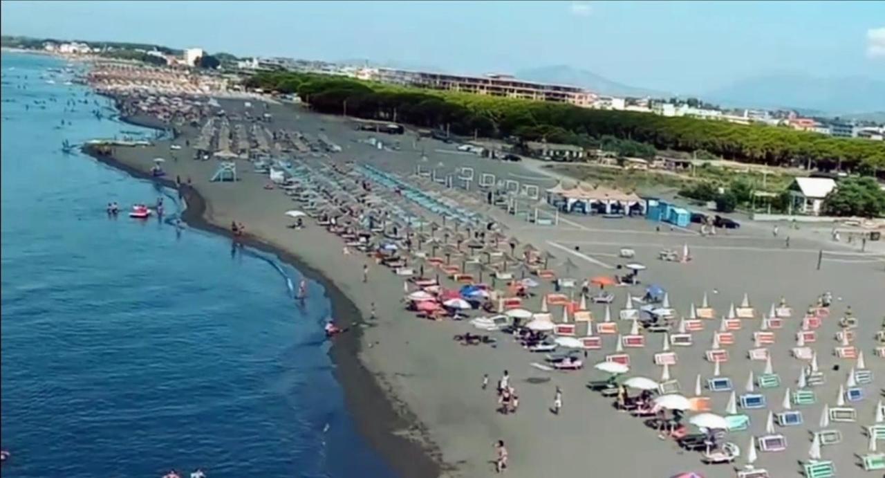 Beachfront, Tirana Velipojë